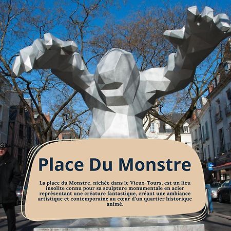 טור L'Oeillet - Place Plumereau מראה חיצוני תמונה